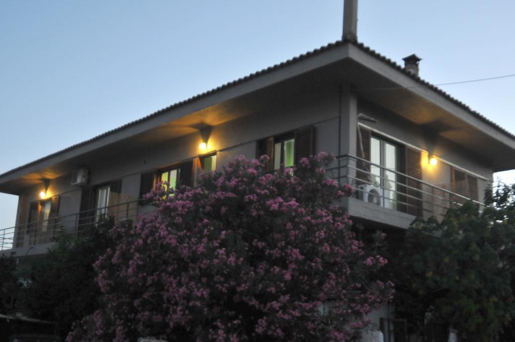 Apartamento Mellia Olimpia Exterior foto